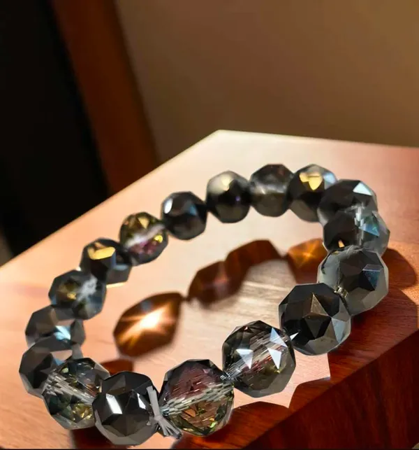 Crystal_Stone_Beaded_Bracelet