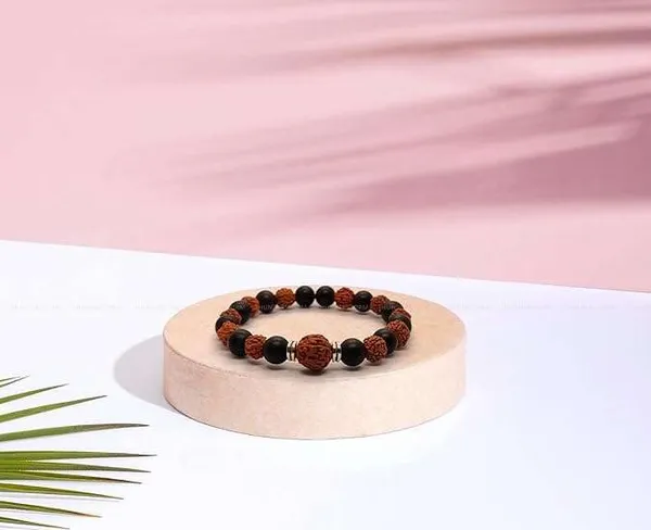 Rudraksha_Karungali_Bracelet