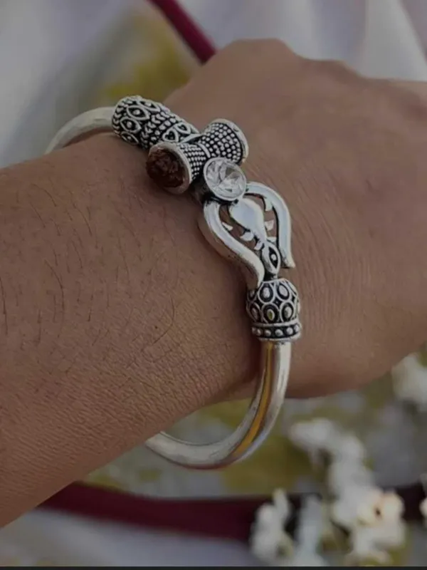 Metal_Beaded_Bracelet