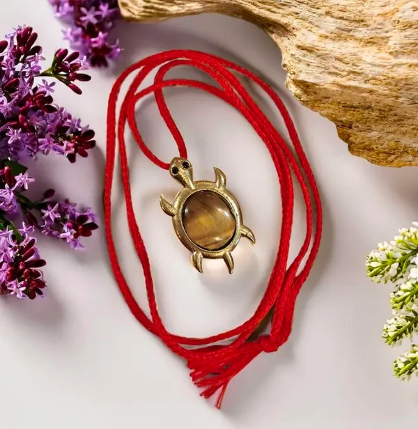 Natural_Stone_Turtle_Pendant_Necklace