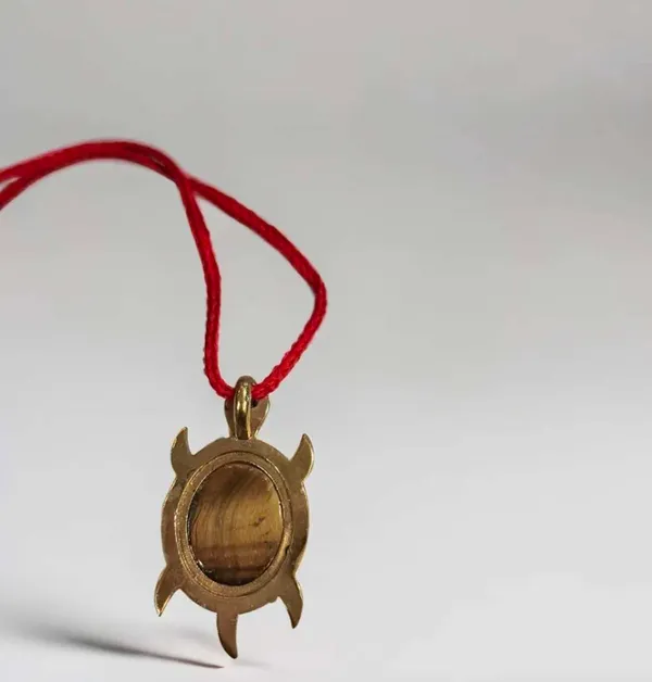 Natural_Stone_Turtle_Pendant_Necklace