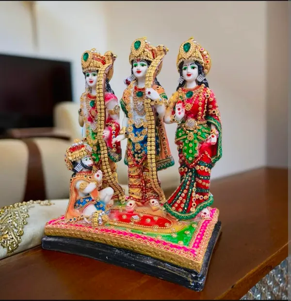 Ram_Darbar_Idol_Resin_Figurine