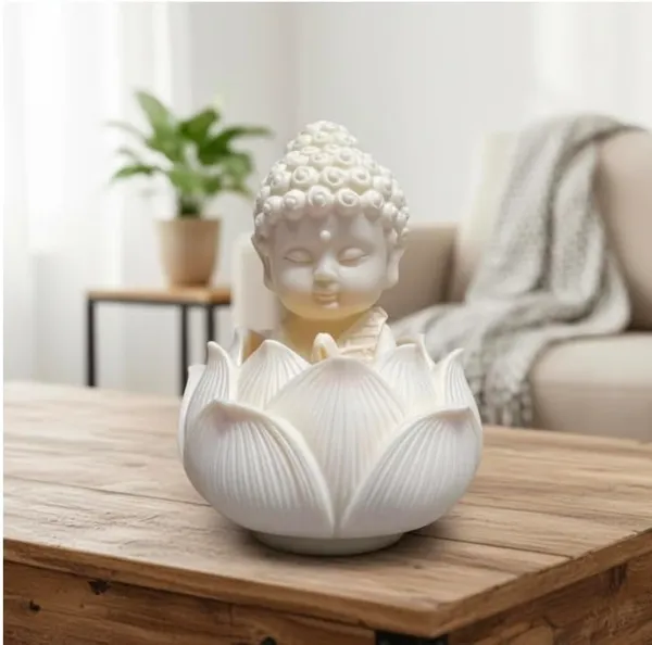 Buddha_Figurine_In_Lotus_Flower