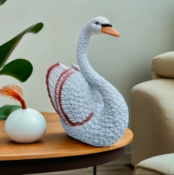 Swan_Figurine_Resin_Showpiece