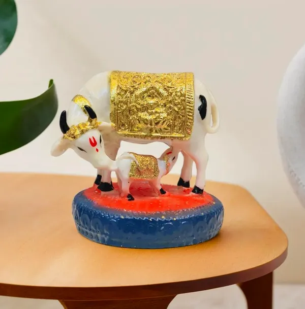 Kamdhenu_Cow_With_Calf_Figurine
