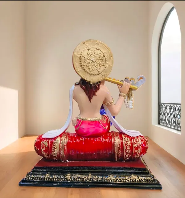 Lord_Krishna_Idol_Playing_Flute