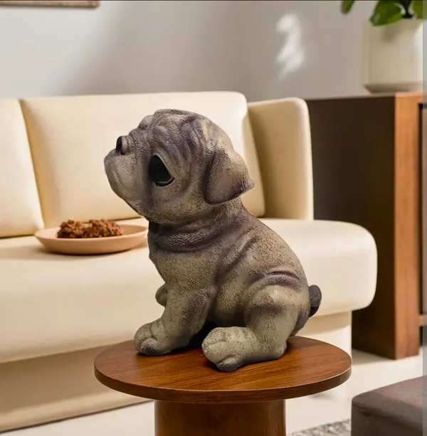 Pug_Puppy_Figurine