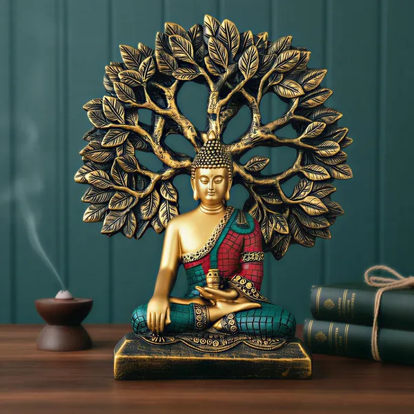 Meditating_Buddha_Statue_With_Bodhi_Tree