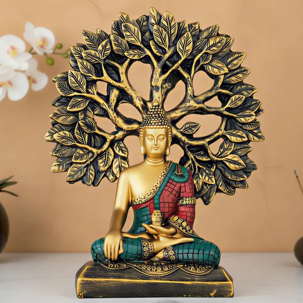 Meditating_Buddha_Statue_With_Bodhi_Tree