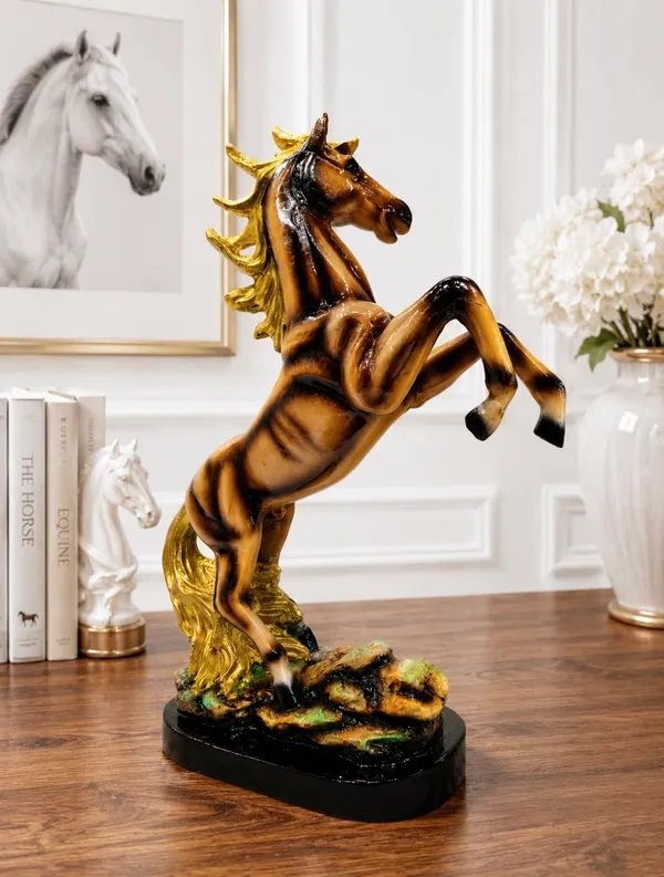 Horse_Sculpture_Resin_Figurine