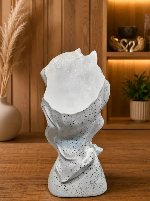 Goddess_Bust_Sculpture