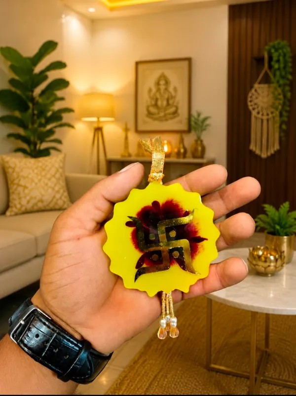 Swastik_Hanging_Ornament