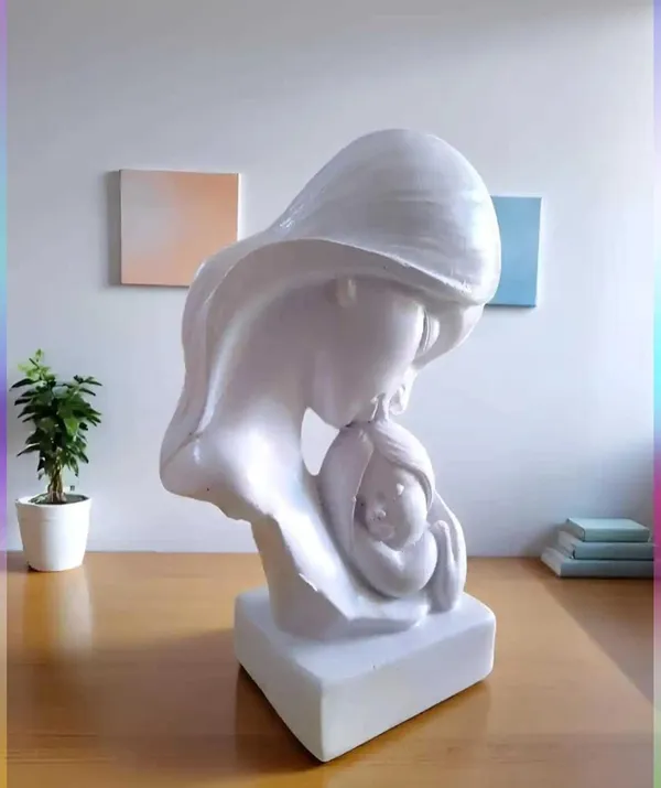 Mother_And_Child_Figurine_Sculpture