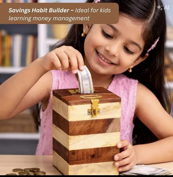Wooden_Piggy_Bank_With_Brass_Lock