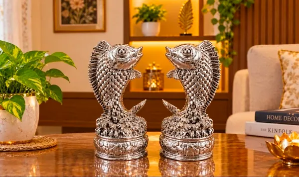 Silver_Fish_Figurine_On_Wooden_Base