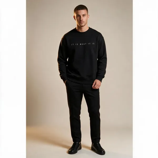 Black_Crew_Neck_Sweatshirt_For_Men