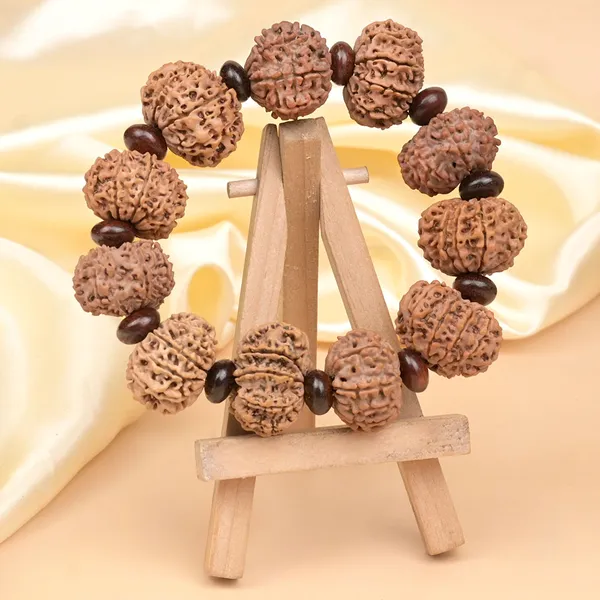 Brown_14_Mukhi_Nepali_Rudraksha_Red_Sandalwood_Bracelet_For_Unisex
