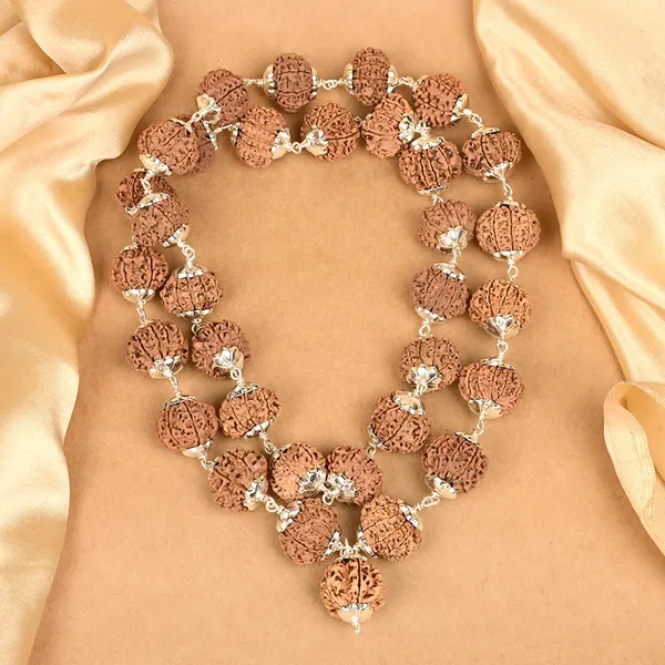 13_Mukhi_Nepali_Rudraksha_925_Silver_Flower_Caps_Kantha