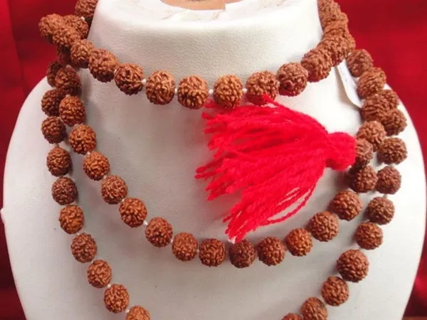 A_S_Ventures_Religious_Original_5_Mukhi_108_Beads_Rudraksha_Mala_For_Mantra_Jaap