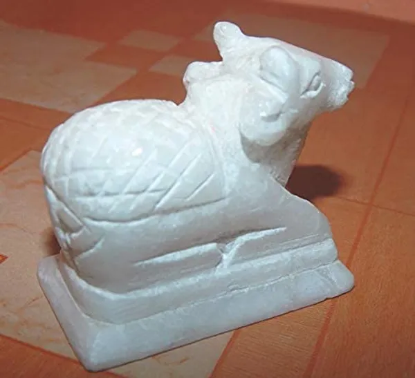 A_S_Ventures_White_Marble_Stone_Nandi_Idol_Handcrafted_White_Nandi_Maharaj_Statue_Shiv_Ji_Cow_Nandi_Small_5cm_For_Home_Puja_Shivling_Shivratri_Saawan_Worship