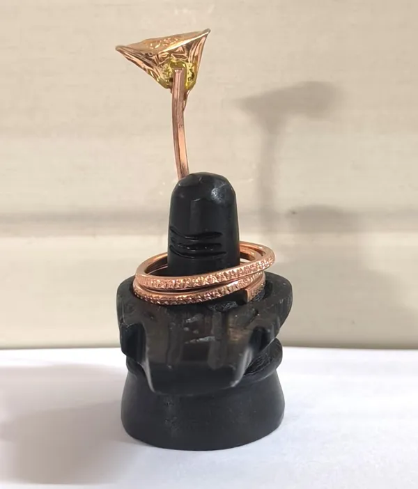 A_S_Ventures_Copper_Naag_With_Black_Shivling_For_Sawan_Pooja_Small_Shivling_Idol_For_Home_Temple_Office_Car_Lord_Shiva_Murti_For_Shravan_Mahashivratri_Daily_Worship_Spiritual_Gift