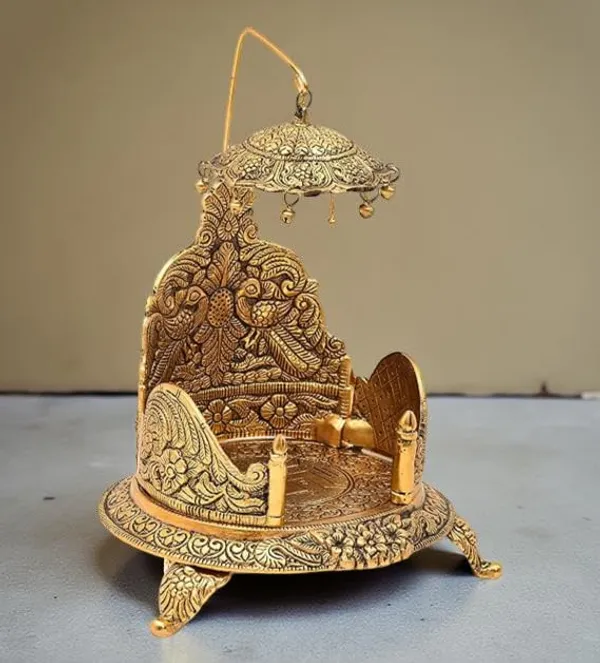 A_S_Ventures_Metal_Singhasan_Oval_Shape_Metal_Singhasan_Oval_Shaped_For_Lord_Krishna_Idols_Gold_Plated_Ladoo_Gopal_Pooja_Chowki_For_Temple_Mandir_Puja_17_Cm