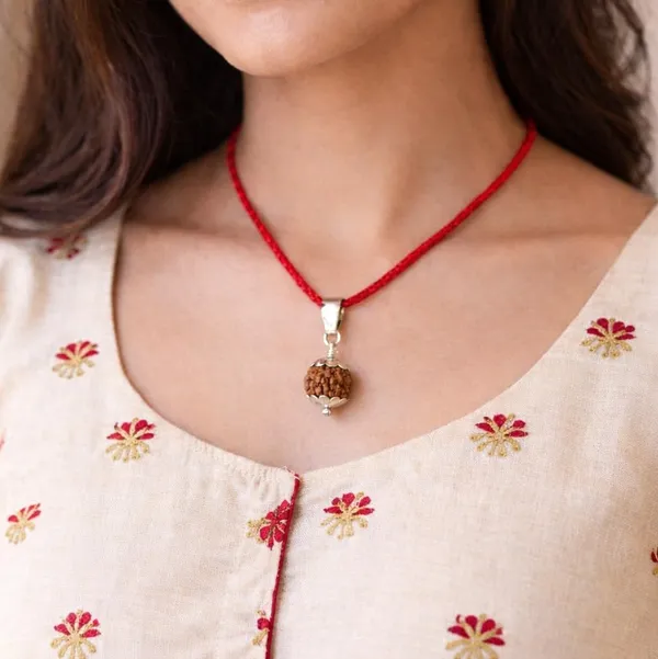 A_S_Ventures_Original_11_Mukhi_Rudraksha_Pendant_Eleven_Face_Rudraksha_For_Strength_Protection_Confidence_Energized_Rudraksha_Bead_For_Men_Women_11_Mukhi