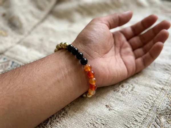 A_S_Ventures_Scorpio_Zodiac_Bracelet_For_Men_Women_With_Black_Onyx_Red_Carnelian_Golden_Hematite_Beads_Vrushchik_Rashi_Crystal_Healing_Bracelet_For_Confidence_Protection_Courage_Positive_Energy