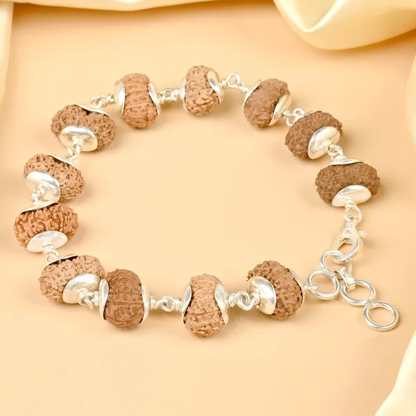 16_Mukhi_Rudraksha_925_Silver_Plain_Caps_Bracelet