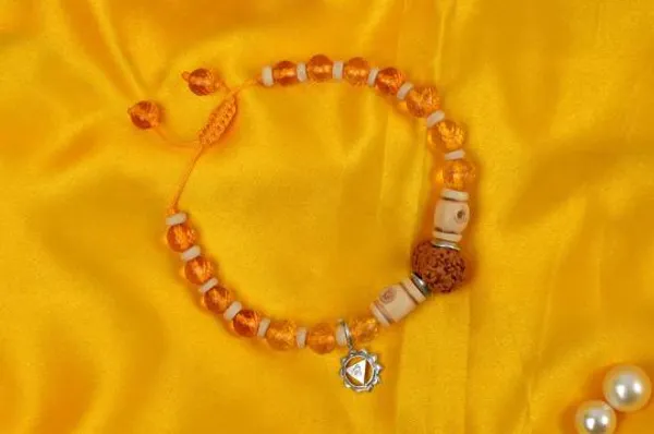 12_Mukhi_Rudraksha_Citrine_Adjustable_Bracelet