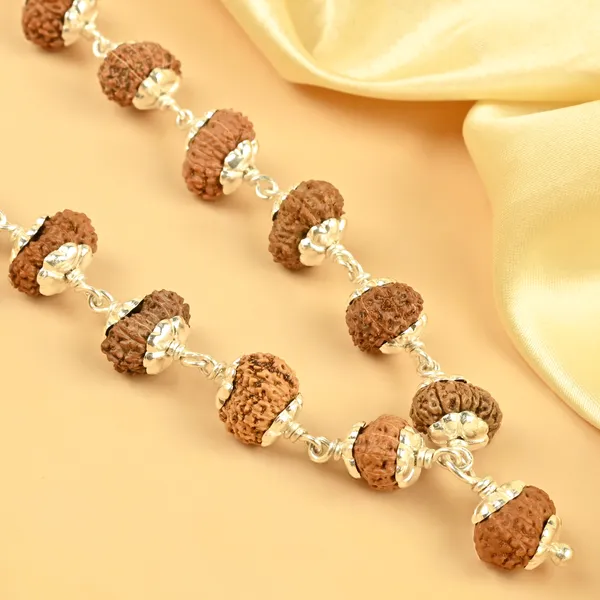 13_Mukhi_Rudraksha_925_Silver_Flower_Caps_Mala