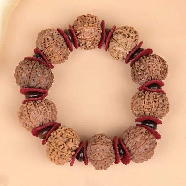 15_Mukhi_Nepali_Rudraksha_X_Red_Sandal_Woolen_Spacers_Bracelet