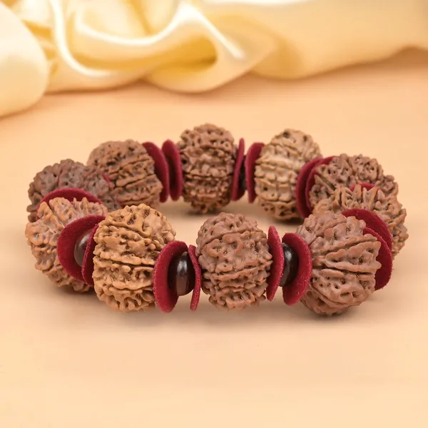 15_Mukhi_Nepali_Rudraksha_X_Red_Sandal_Woolen_Spacers_Bracelet
