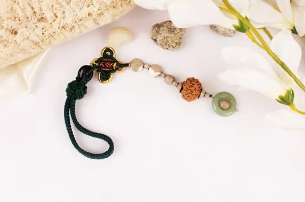 Techpandit_10_Mukhi_Rudraksha_Hanging_For_Protection