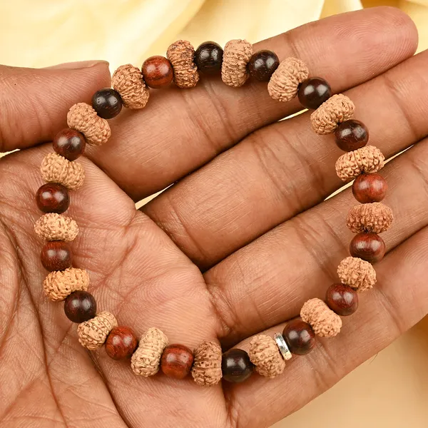 Brown_Rudraksha_14_Mukhi_Red_Sandalwood_Bracelet_For_Unisex