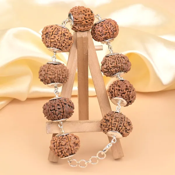 15_Mukhi_Nepali_Rudraksha_925_Silver_Plain_Caps_Bracelet