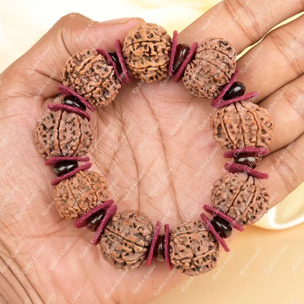 10_Mukhi_Nepali_Rudraksha_X_Red_Sandal_Woolen_Spacers_Bracelet
