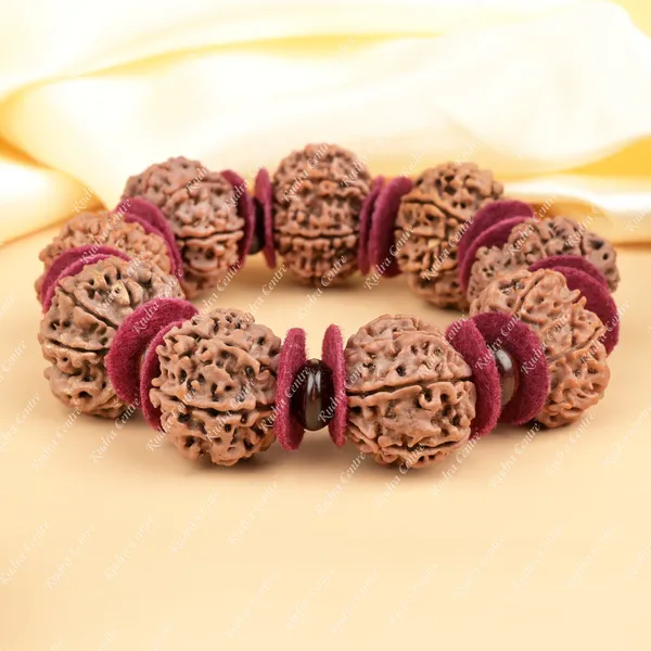 10_Mukhi_Nepali_Rudraksha_X_Red_Sandal_Woolen_Spacers_Bracelet