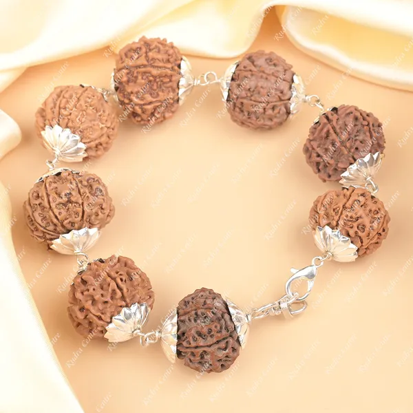10_Mukhi_Nepali_Rudraksha_925_Silver_Star_Caps_Bracelet