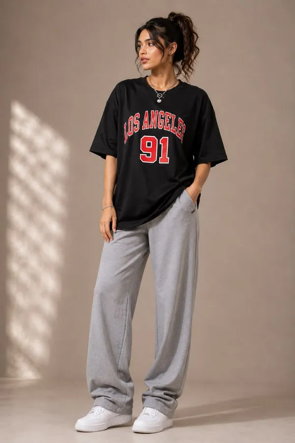 Black_Cotton_Oversized_Los_Angeles_Graphic_T-Shirt_For_Women