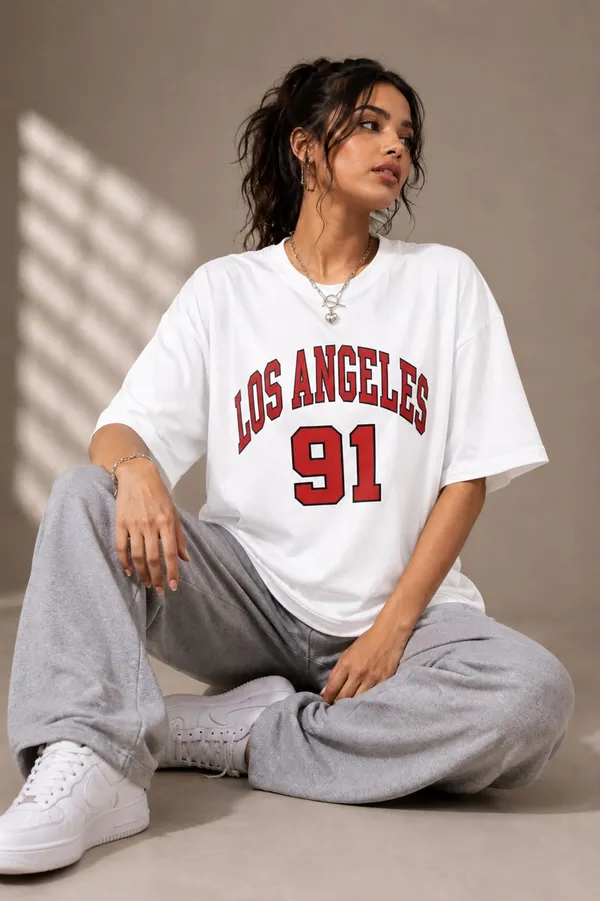 White_Cotton_Oversized_Los_Angeles_Graphic_T-Shirt_For_Women