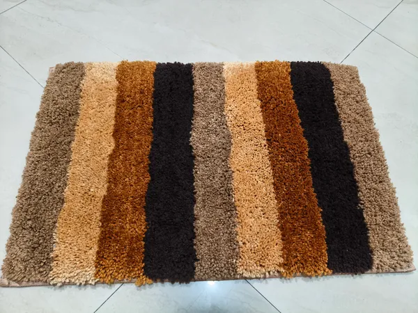 Multicolor_Striped_Textured_Area_Rug