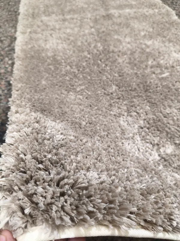 Plush_Solid_Textured_Bath_Mat