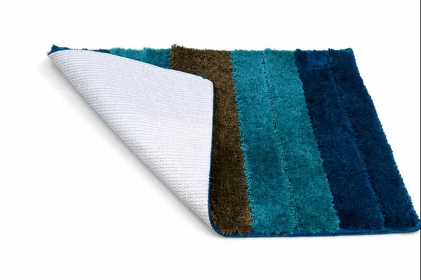 Textured_Striped_Bath_Mat_Set