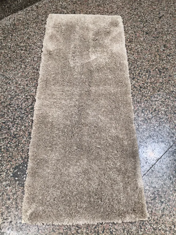 Plush_Solid_Textured_Bath_Mat