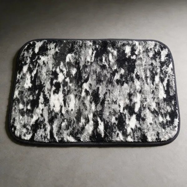 Grey_Plush_Abstract_Pattern_Floor_Mat