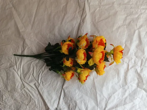 Yellow_And_Orange_Plastic_Decorative_Rose_Artificial_Bouquet