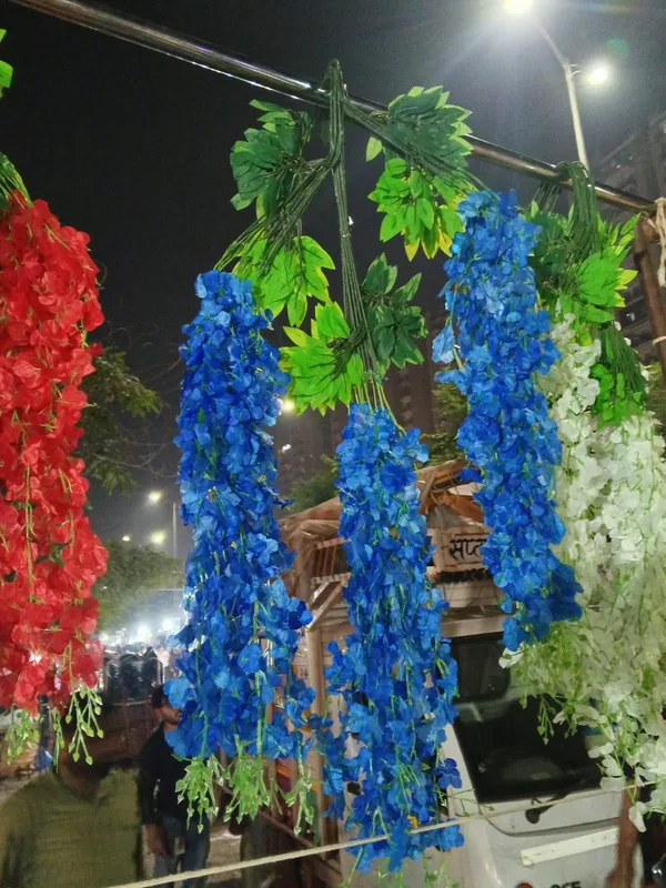 Blue_Plastic_Decorative_Floral_Artificial_Flower_Hanging_Garland_Pack_Of_8
