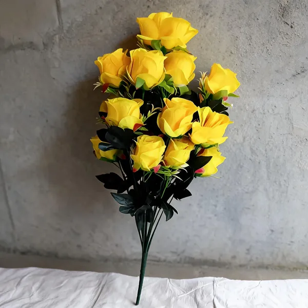 Yellow_Plastic_Decorative_Rose_Artificial_Bouquet