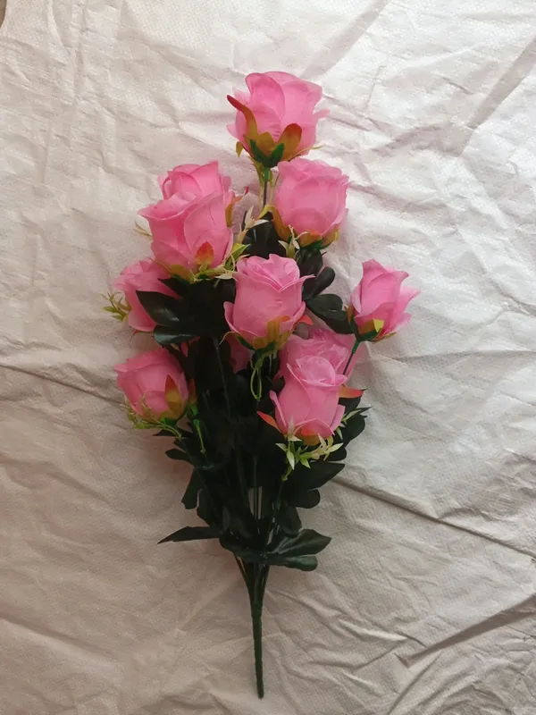 Pink_Plastic_Decorative_Rose_Artificial_Floral_Bouquet